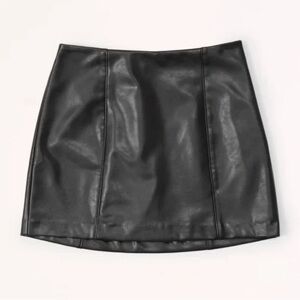 Abercrombie & Fitch Black Mini Skort (Vegan Leather, Faux Leather)